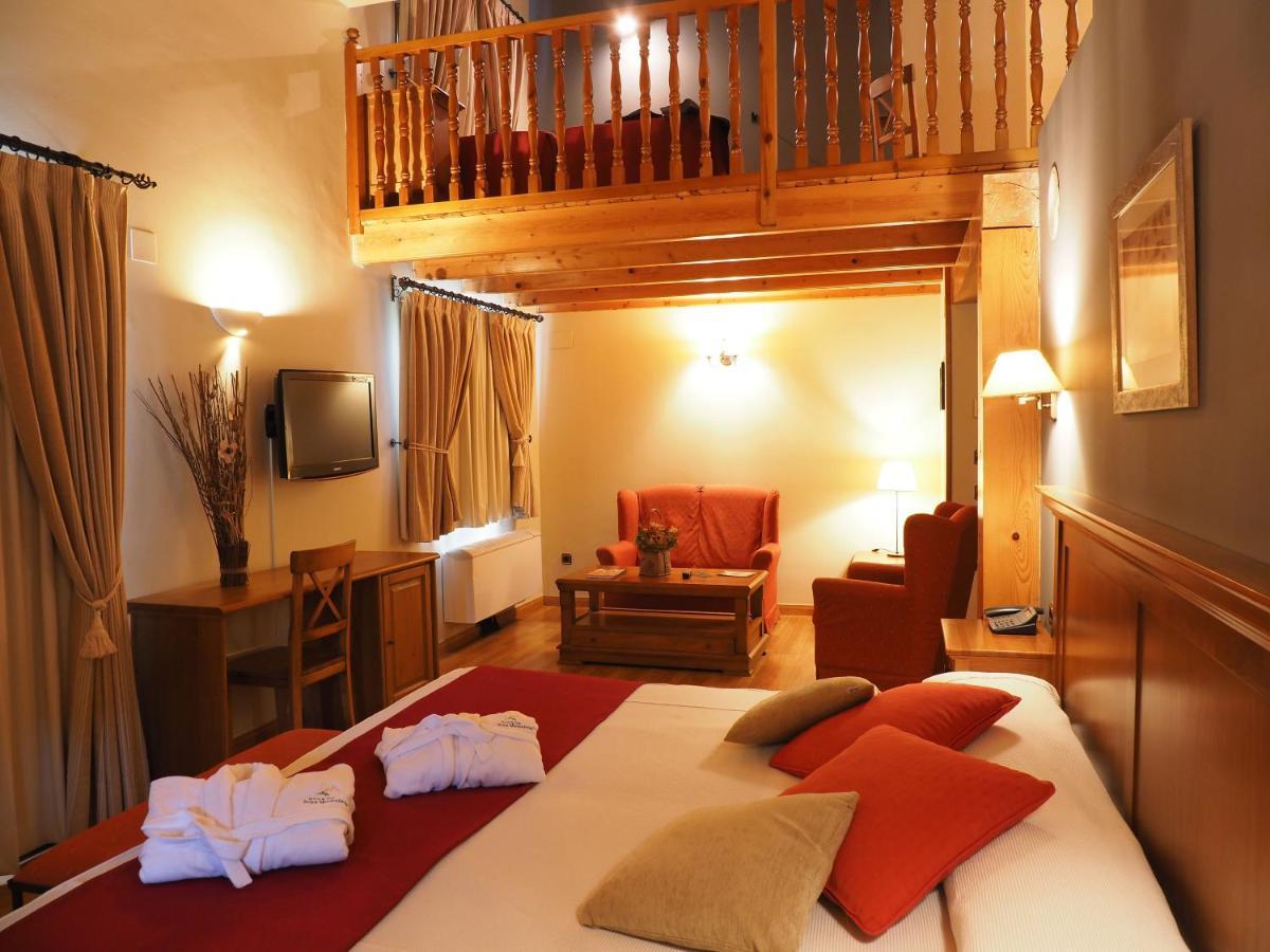 Hotel & Spa Pena Montanesa Ainsa Exterior photo