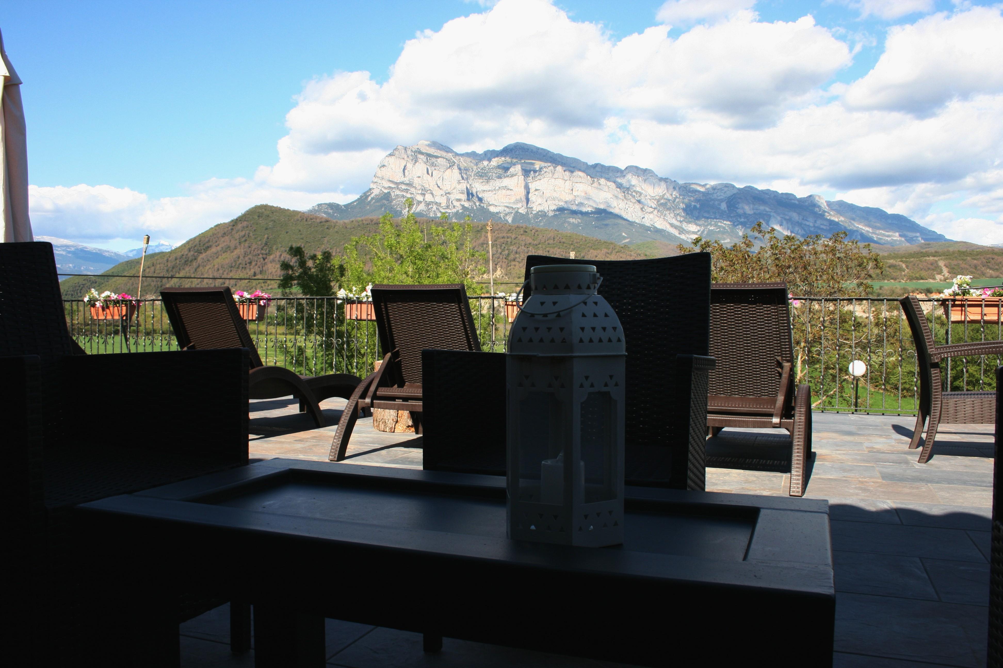 Hotel & Spa Pena Montanesa Ainsa Exterior photo