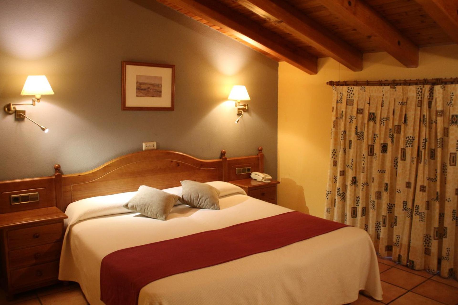 Hotel & Spa Pena Montanesa Ainsa Exterior photo