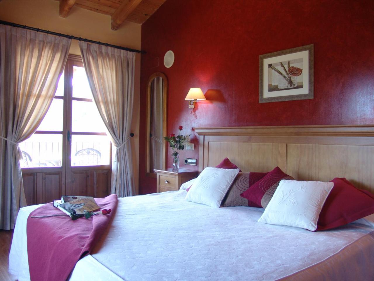Hotel & Spa Pena Montanesa Ainsa Exterior photo